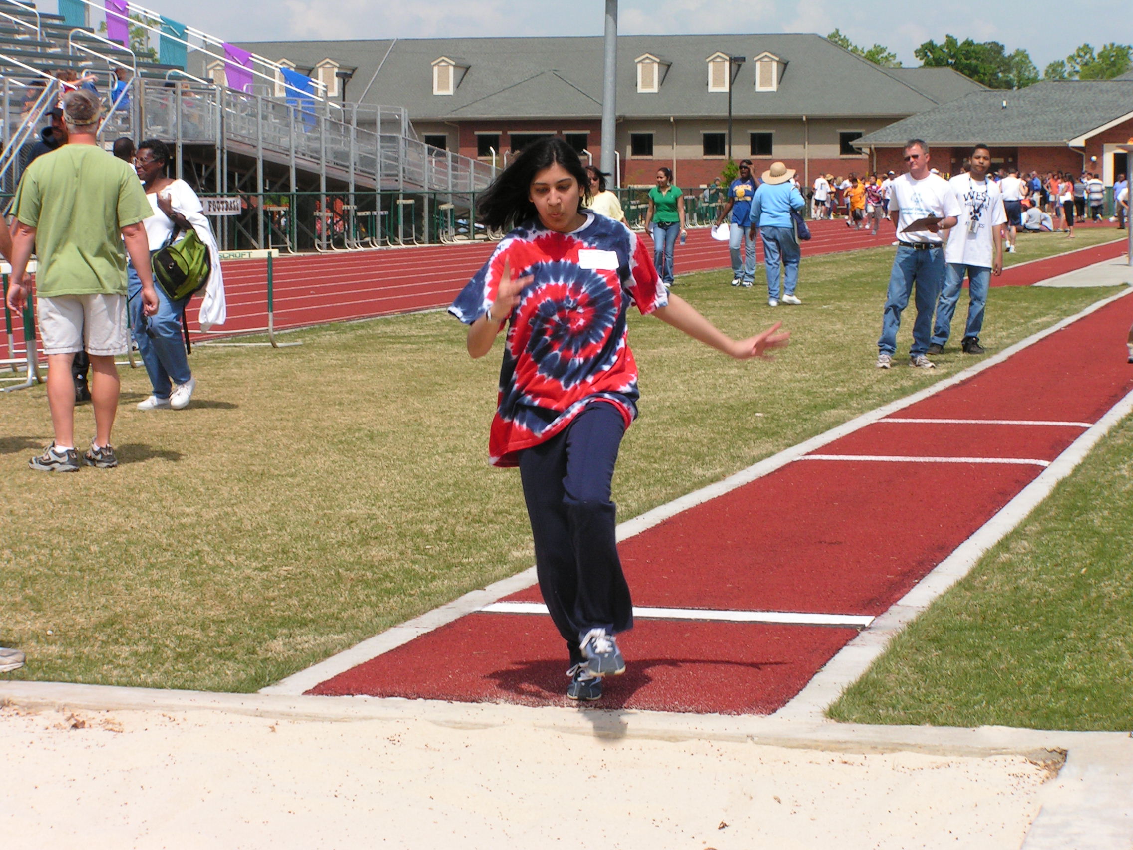 ./2006/Special Olympics Track/TrackSO 4-19 0005.JPG